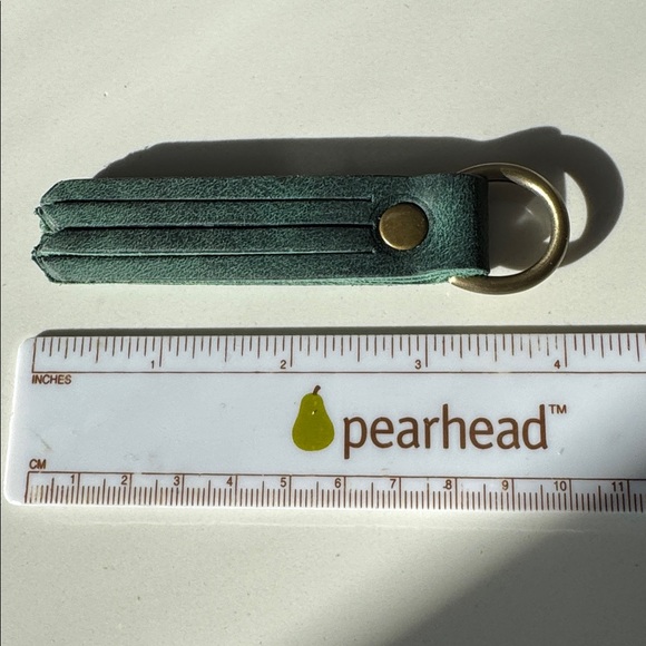 Portland Leather Goods keychain - Picture 3 of 3